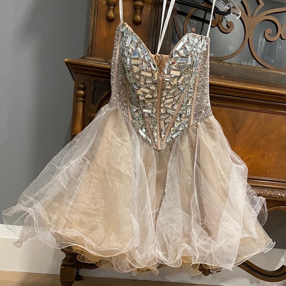 Sherri Hill prom dress. Worn ONCE to my prom and in perfect condition! - Picture 2 of 3